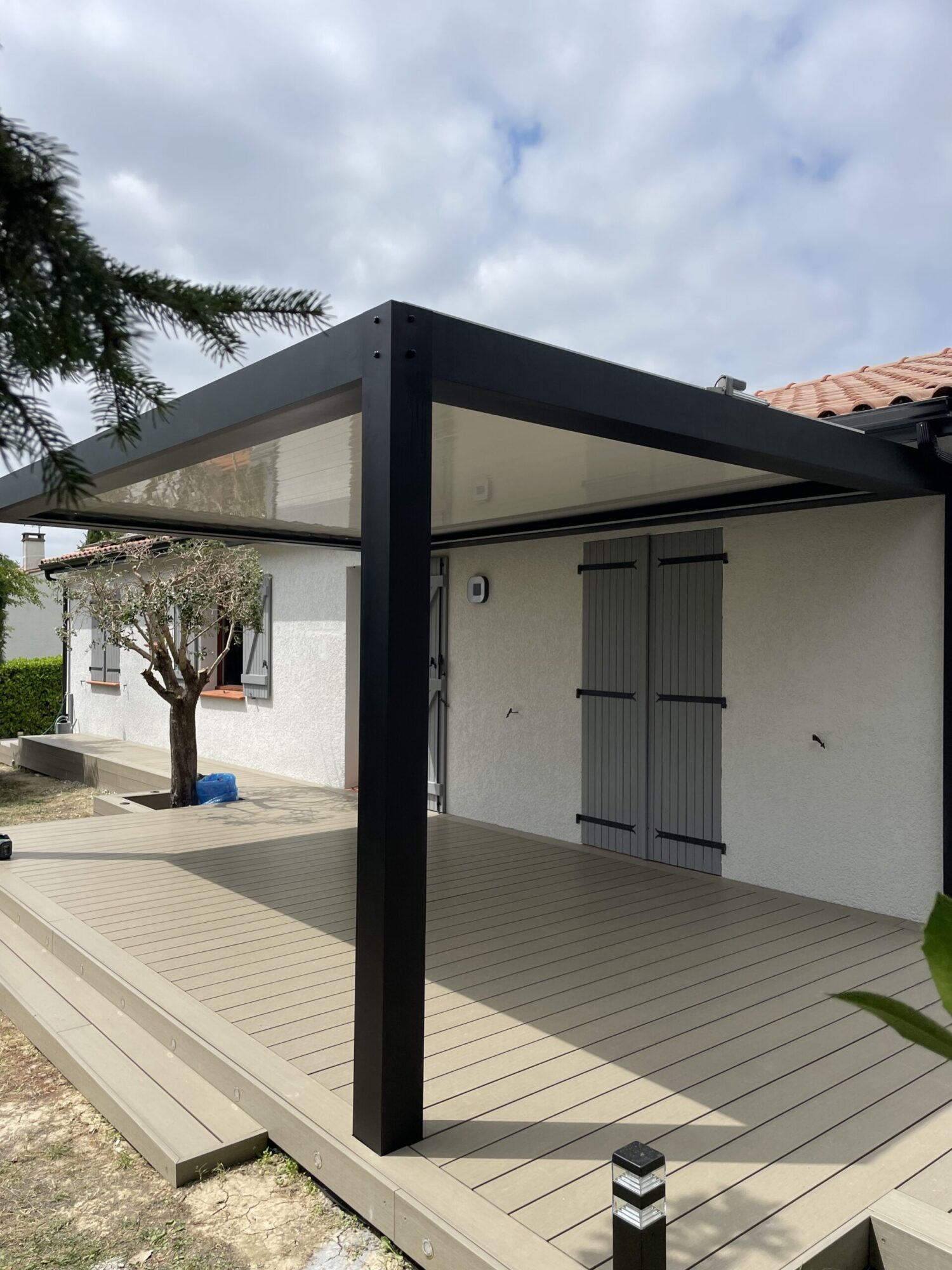 Menuiserie : pergola aluminium et terrasse composite, Tarn région toulousaine